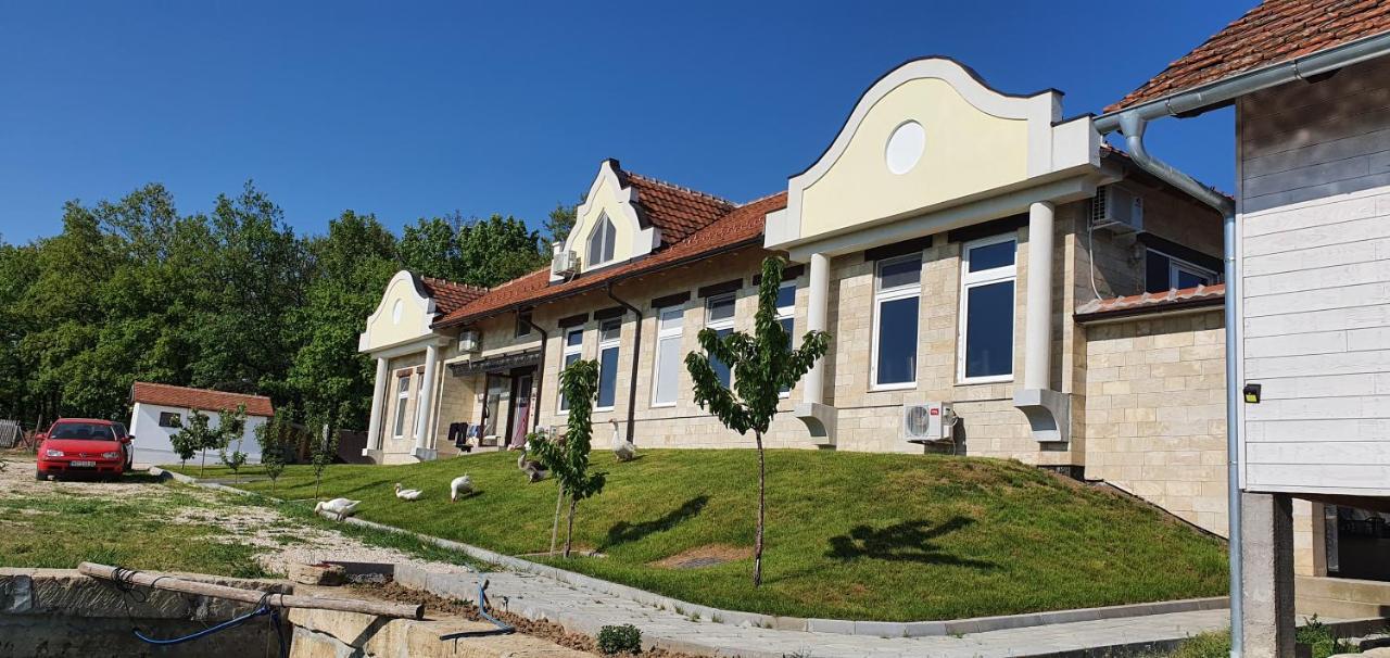 Apartmani Bojeresku Negotin Bagian luar foto